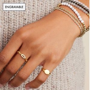 Gorjana Bespoke Signet Ring Gold Plated Size 4